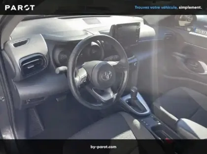 Photo 2 Toyota Yaris 116h Dynamic MY22