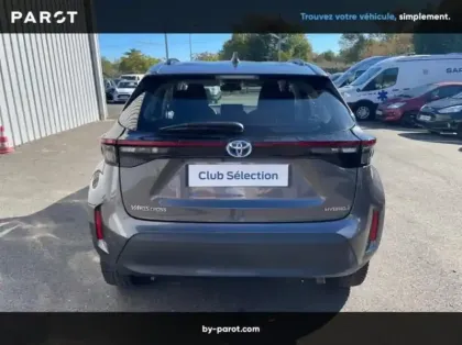 Photo 24 Toyota Yaris 116h Dynamic MY22