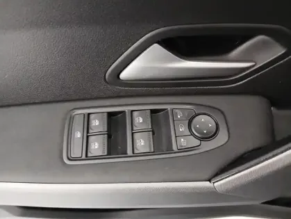 Photo 19 Dacia Bigster HYBRIDE Hybrid 155 Journey