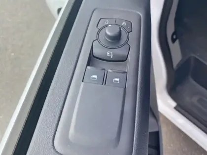 Photo 5 Ford Transit Custom Fg 320 L2H1 2.0 EcoBlue 150ch Trend