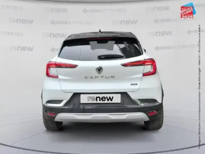 Photo 6 Renault Captur  1.6 E-Tech hybride 145ch Techno GPS Camera