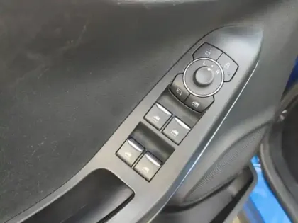 Photo 14 Ford Puma  1.0 Flexifuel 125ch S&S mHEV Titanium