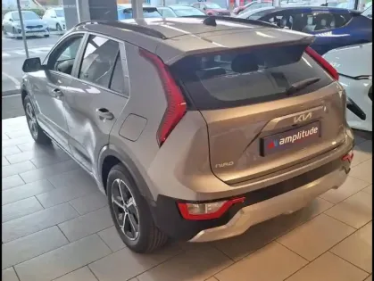 Photo 21 Kia Niro  1.6 GDi 171ch PHEV Active DCT6