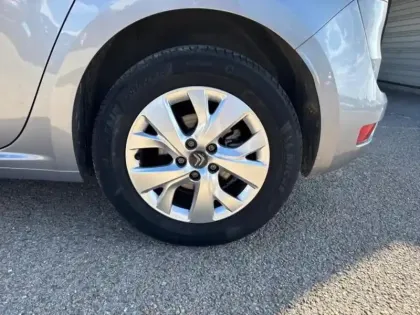 Photo 10 Citroën C4 Picasso  PureTech 130ch Live S&S