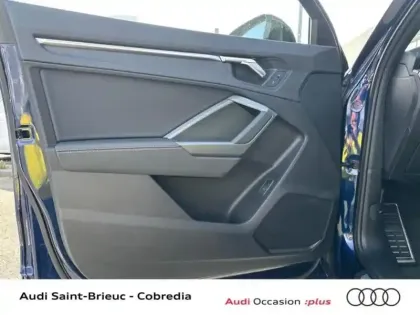 Photo 40 Audi Q3  35 TFSI 150ch S line plus S tronic 7