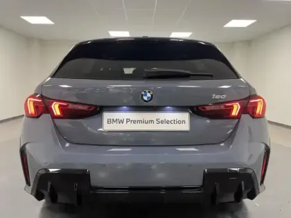 Photo 5 BMW Serie 1 Série 1 120A 170ch M Sport DKG7