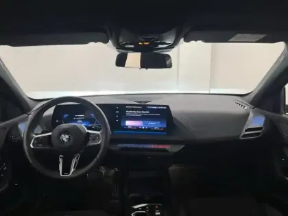 Photo 7 BMW Serie 1 Série 1 120A 170ch M Sport DKG7