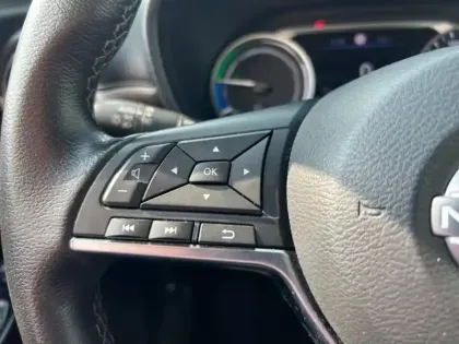 Photo 11 Nissan Juke  1.6 Hybrid 143ch Première Edition 2023