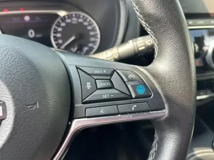 Photo 12 Nissan Juke  1.6 Hybrid 143ch Première Edition 2023