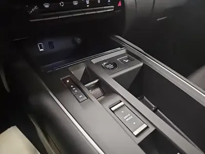 Photo 14 Citroën C5 aircross  1.5 BlueHDi 130ch PLUS boite automatique