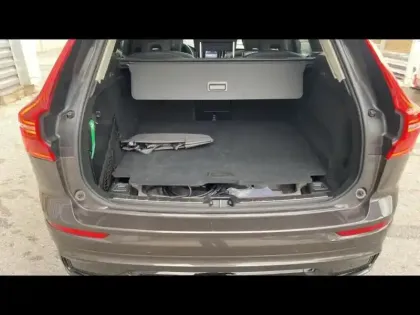 Photo 6 Volvo Xc60  T6 Hybride Rechargeable 253 + 145ch Ultra Style Dark Geartronic 8 AWD