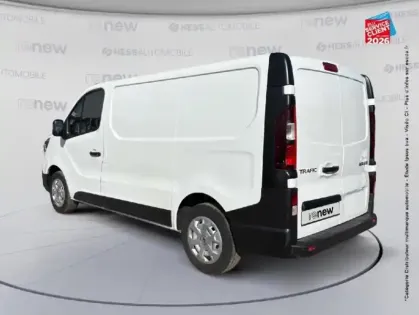 Photo 22 Renault Trafic Gén. III (F82) Ph3 Confort 4