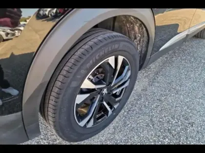 Photo 12 Peugeot 2008  1.5 BlueHDi 100ch S&S Allure