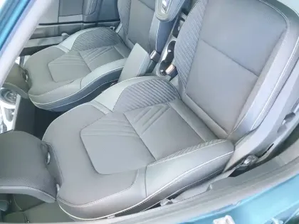 Photo 13 Renault Symbioz  E-Tech full hybrid 145