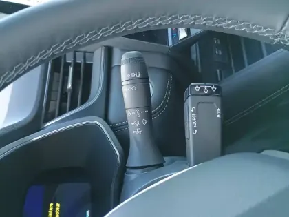 Photo 21 Renault Symbioz  E-Tech full hybrid 145