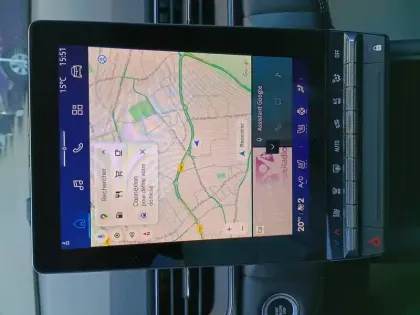 Photo 54 Renault Symbioz  E-Tech full hybrid 145