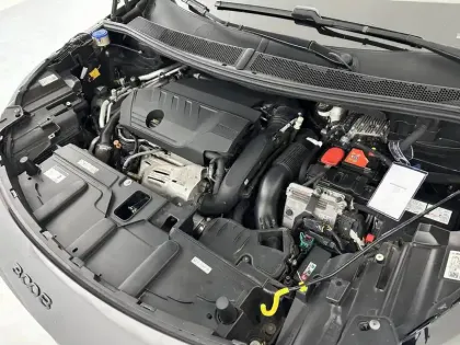 Photo 22 Peugeot 3008  Hybrid 225 e-EAT8