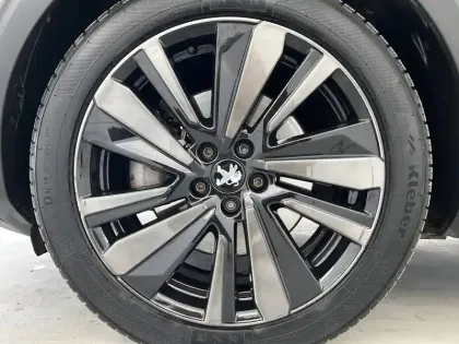 Photo 18 Peugeot 3008  Hybrid 225 e-EAT8