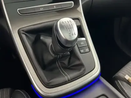 Photo 25 Renault Grand Scenic  TCe 140 FAP - 21