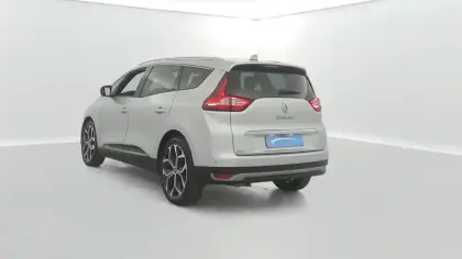 Photo 11 Renault Grand Scenic  TCe 140 FAP - 21