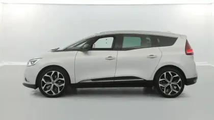 Photo 10 Renault Grand Scenic  TCe 140 FAP - 21