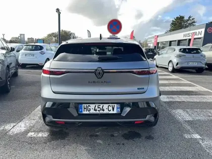 Photo 3 Renault Megane  E-Tech 220 ch autonomie confort