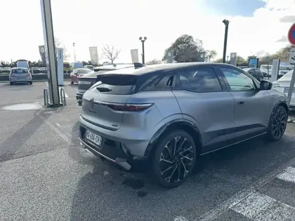 Photo 4 Renault Megane  E-Tech 220 ch autonomie confort