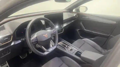 Photo 7 Cupra Leon  1.5 eTSI Hybrid 150 ch DSG7