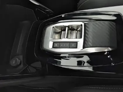 Photo 13 Peugeot 208  Hybrid 110 e-DCS6