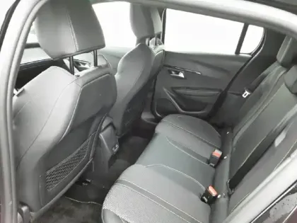 Photo 11 Peugeot 208  Hybrid 110 e-DCS6