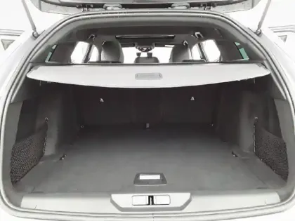 Photo 5 Peugeot 308  SW PureTech 130ch S&S EAT8
