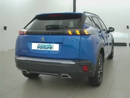Photo 67 Peugeot 2008  PureTech 130 S&S BVM6