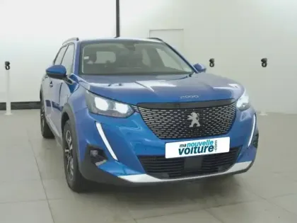 Photo 64 Peugeot 2008  PureTech 130 S&S BVM6