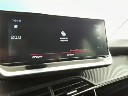 Photo 20 Peugeot 2008  PureTech 130 S&S BVM6