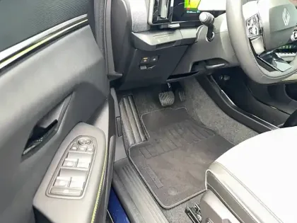 Photo 10 Renault Scenic  E-Tech electrique 220 ch grande autonomie