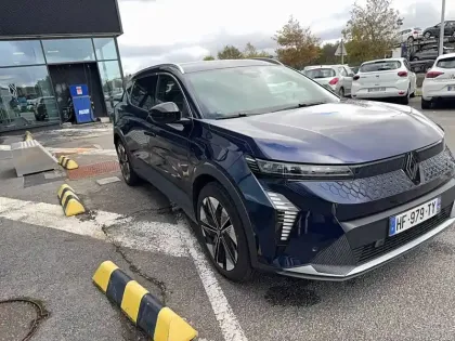 Photo 6 Renault Scenic  E-Tech electrique 220 ch grande autonomie