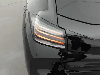 Photo 16 Peugeot 208  Hybrid 110 e-DCS6