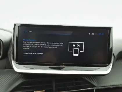 Photo 22 Peugeot 208  Hybrid 110 e-DCS6