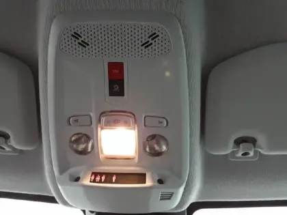 Photo 23 Peugeot 208  Hybrid 110 e-DCS6