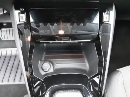 Photo 20 Peugeot 208  Hybrid 110 e-DCS6