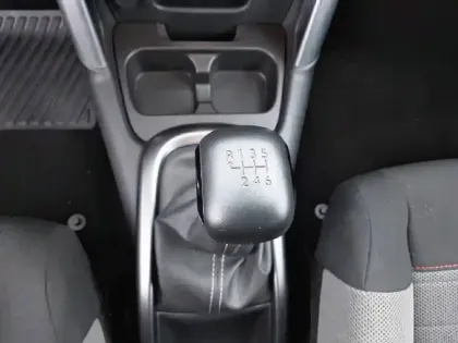 Photo 13 Citroën C3 Aircross  PureTech 110 S&S BVM6