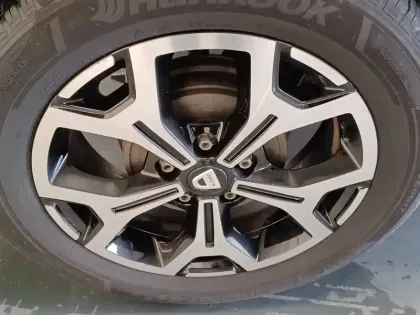 Photo 16 Dacia Duster  Blue dCi 115 4x2