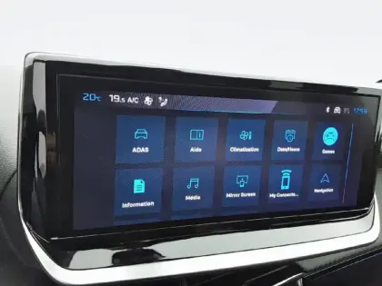 Photo 22 Peugeot 208  Hybrid 145 e-DCS6