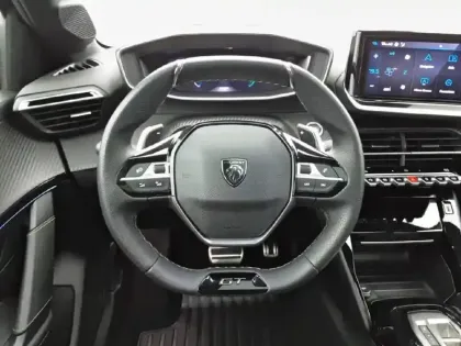 Photo 8 Peugeot 208  Hybrid 145 e-DCS6