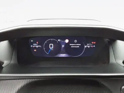 Photo 9 Peugeot 208  Hybrid 145 e-DCS6