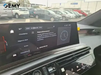 Photo 71 Peugeot 5008  Electrique 73 kWh 210 ch