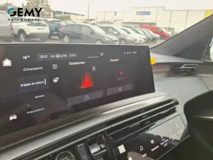 Photo 70 Peugeot 5008  Electrique 73 kWh 210 ch