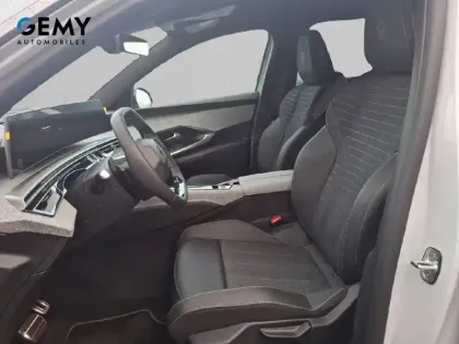 Photo 58 Peugeot 5008  Electrique 73 kWh 210 ch