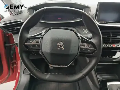 Photo 12 Peugeot 208  PureTech 100 S&S BVM6