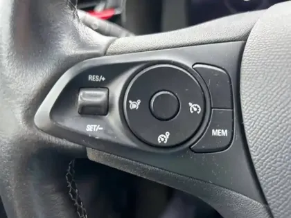 Photo 18 Opel Corsa  1.2 Turbo 100 ch BVM6